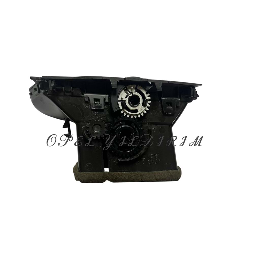 Opel Corsa E Sağ Havalandırma Muzlu Gm Orjinal 13384932