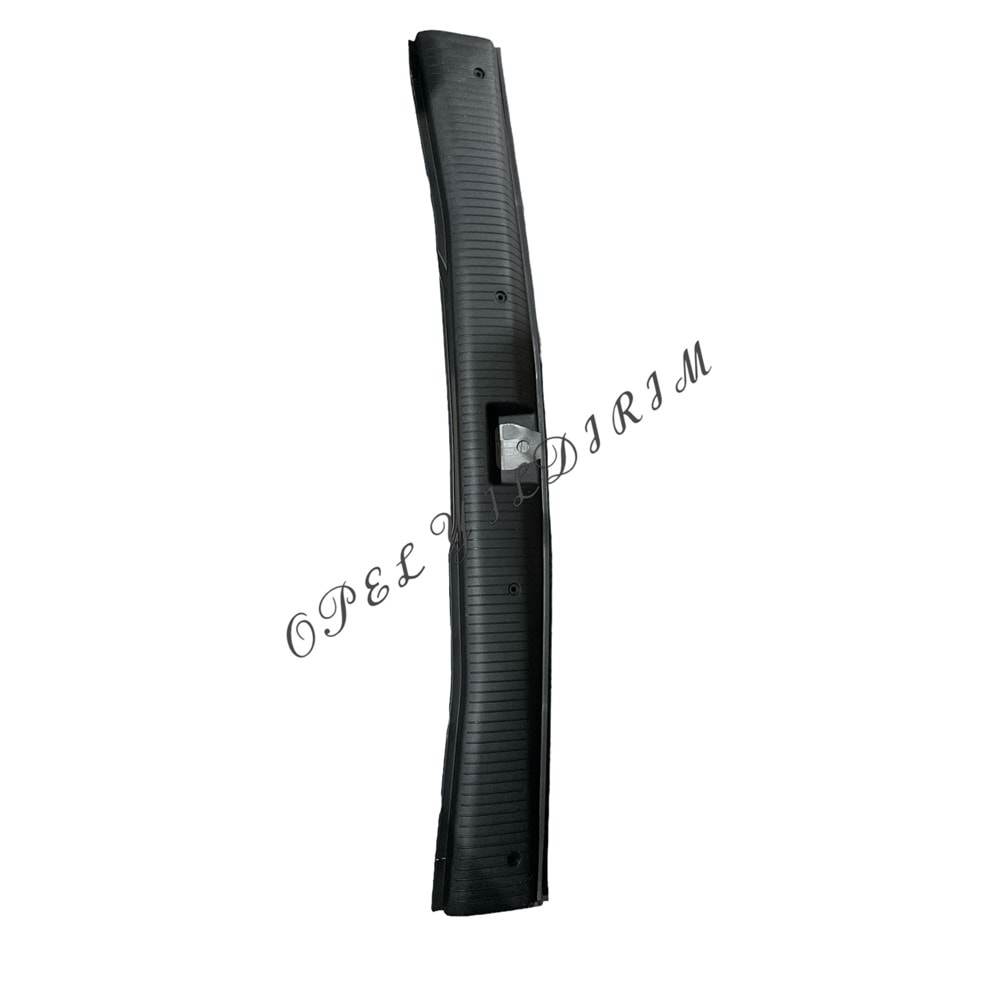 Opel Astra G Arka Uç Panel Kapağı Siyah Gm Orjinal Marka 9118788